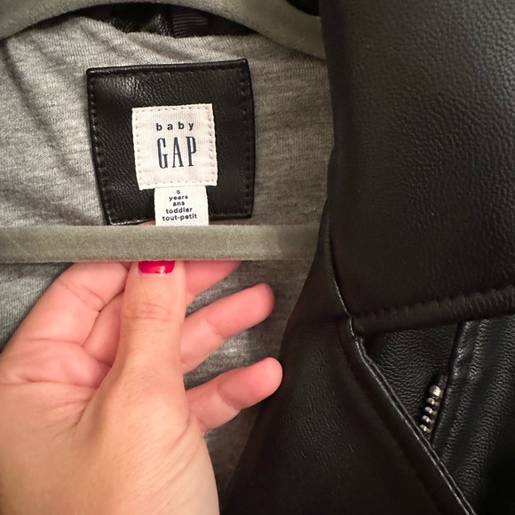 Baby Gap Moto jacket, size 5, cute jacket - Picture 4 of 4